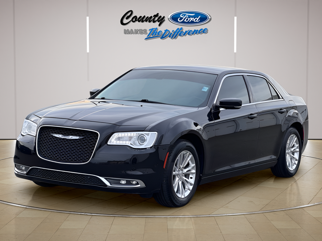 2021 Chrysler 300 Touring
