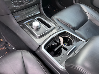 2021 Chrysler 300 Touring