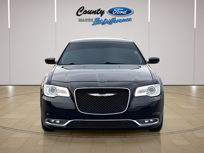 2021 Chrysler 300 Touring