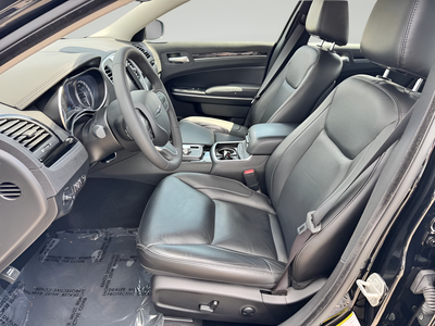 2023 Chrysler 300 Touring