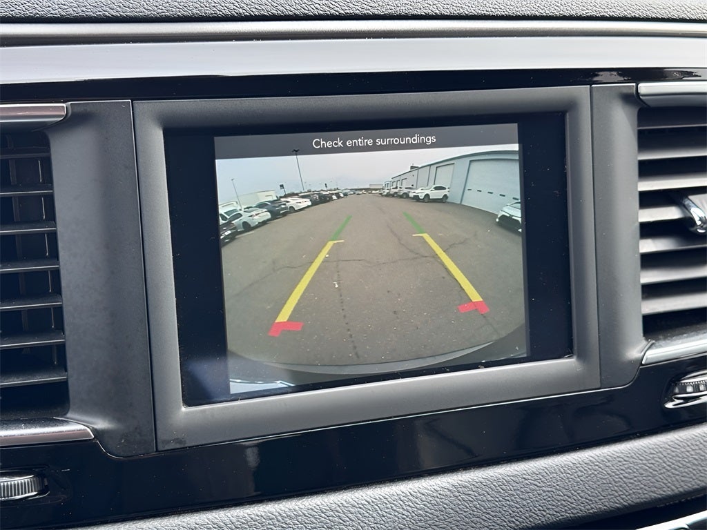 2020 Chrysler Pacifica Touring L