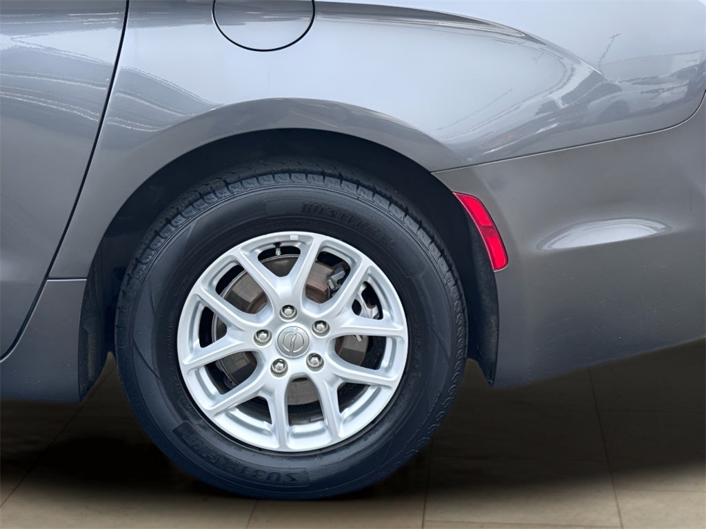 2020 Chrysler Pacifica Touring L