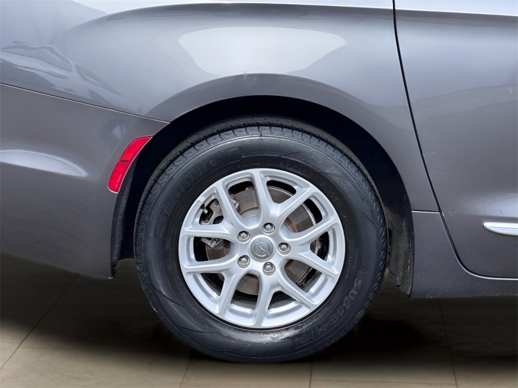 2020 Chrysler Pacifica Touring L