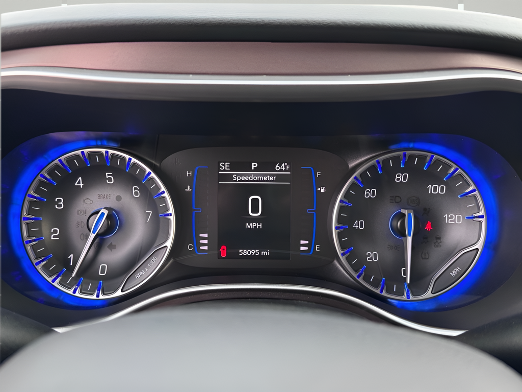 2023 Chrysler Voyager LX