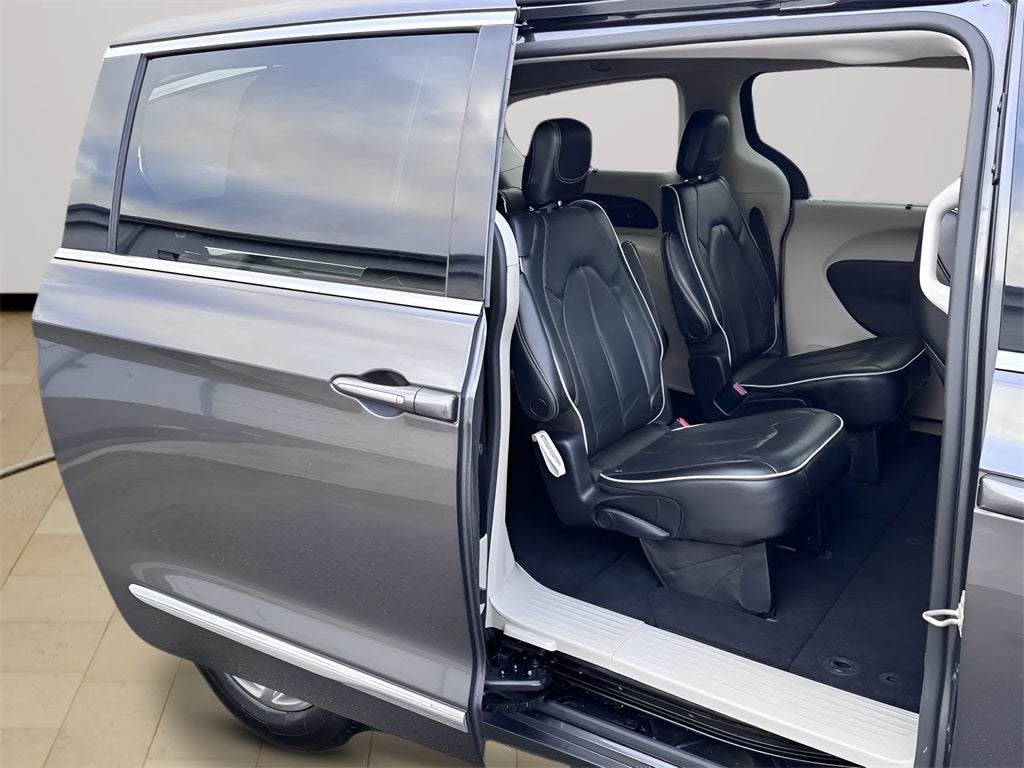 2022 Chrysler Pacifica Limited