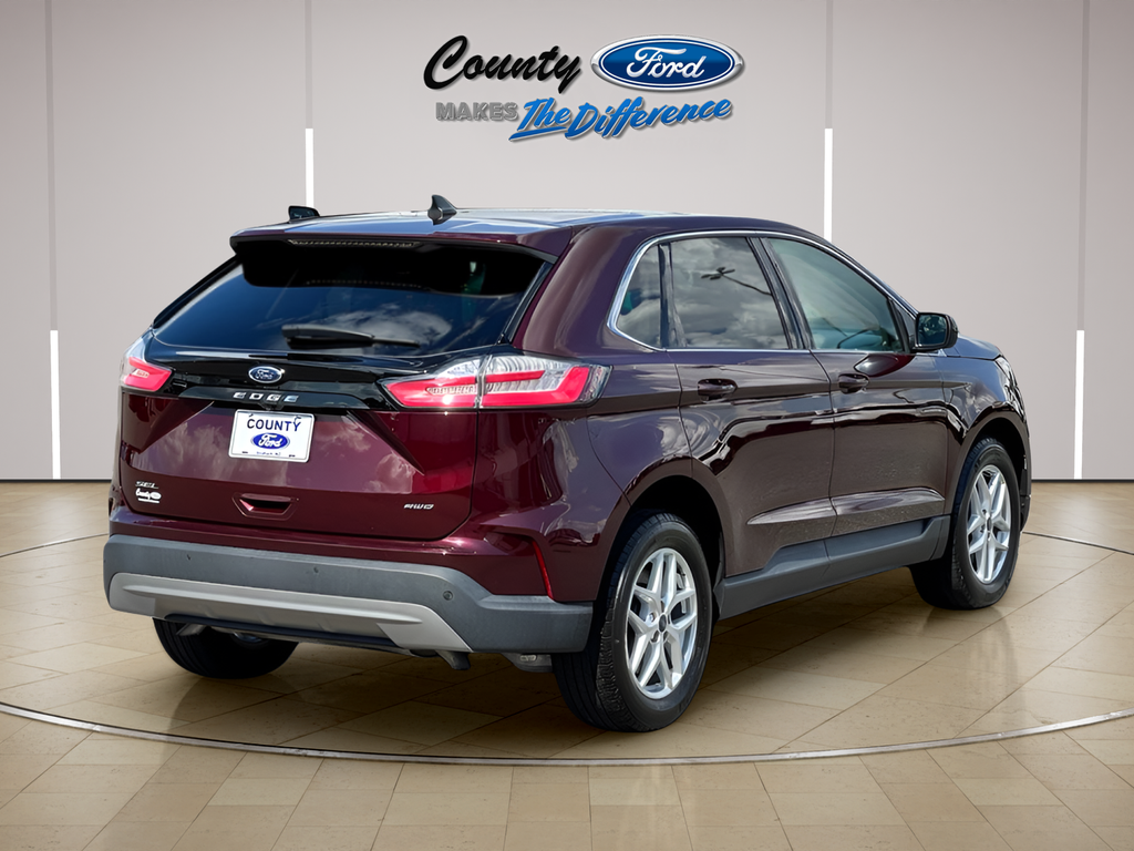 2022 Ford Edge SEL