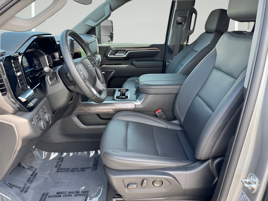 2025 Chevrolet Silverado 2500HD LTZ