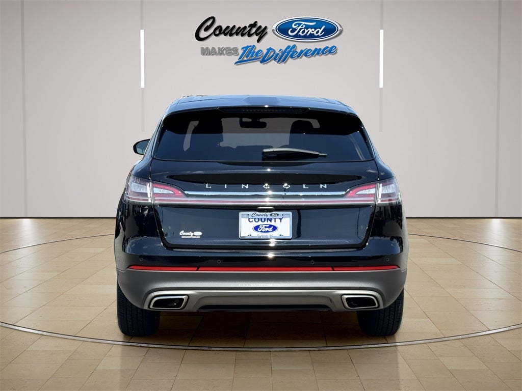 2022 Lincoln Nautilus Reserve