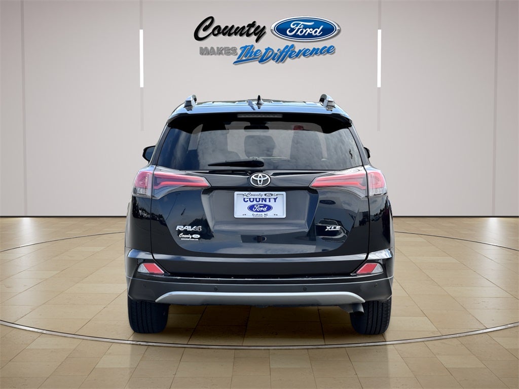 2018 Toyota RAV4 XLE