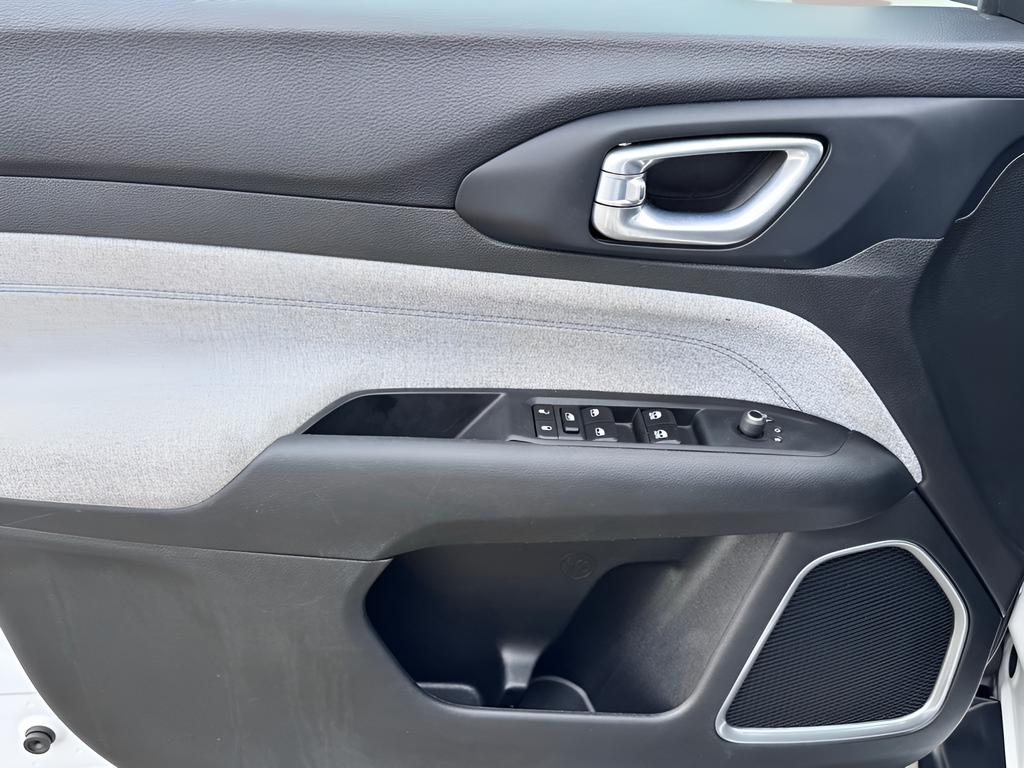 2023 Jeep Compass Sport