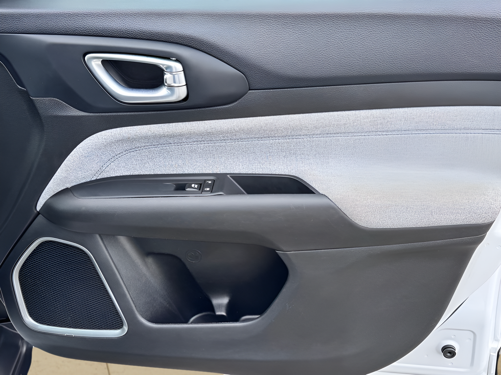 2023 Jeep Compass Sport