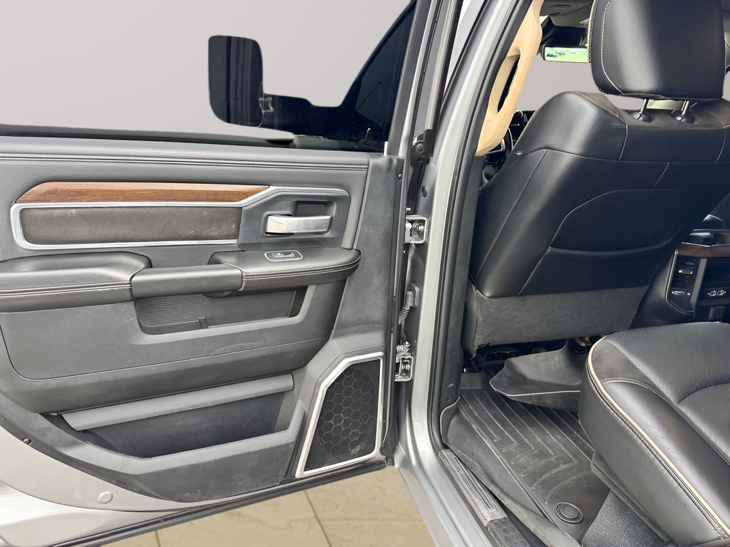 2022 RAM 3500 Laramie