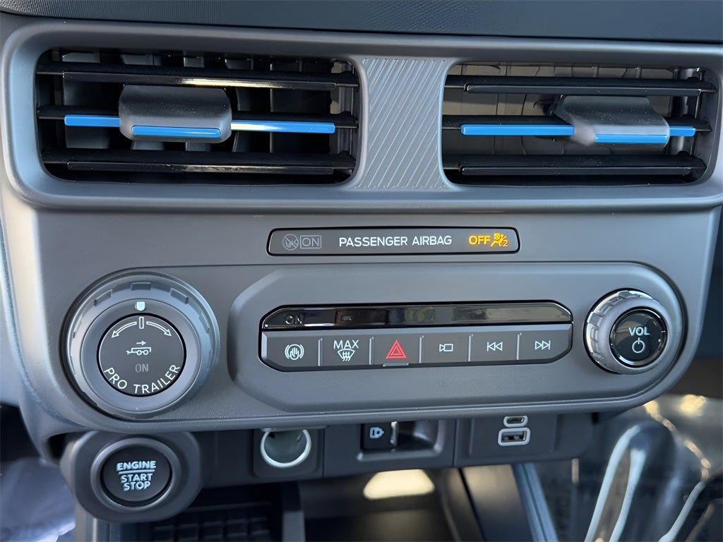 2025 Ford Maverick Lobo High