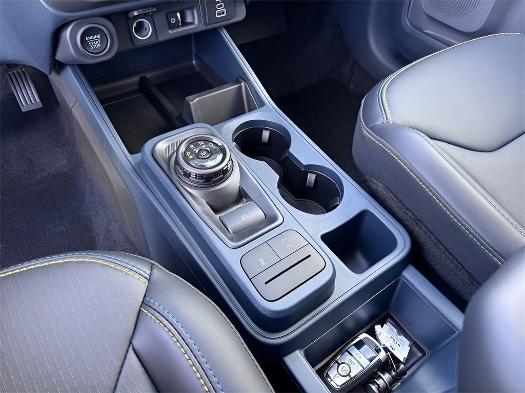 2026 Ford Maverick Lobo High