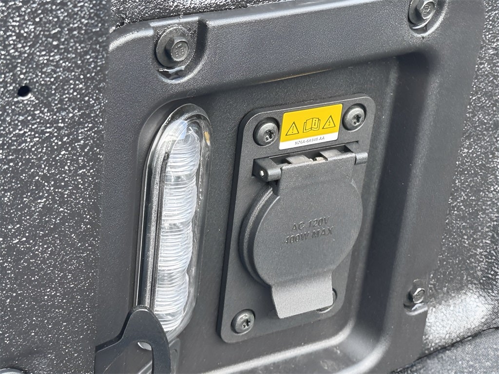 2026 Ford Maverick Lobo High