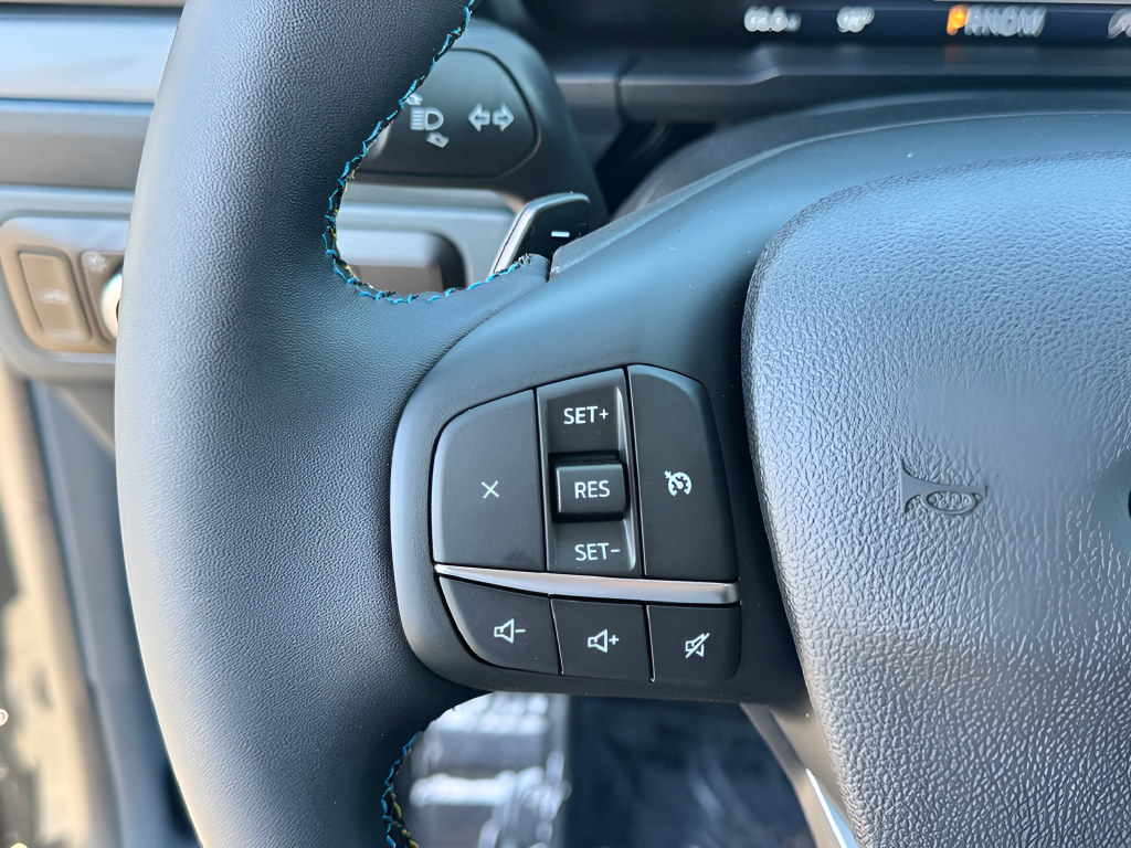 2026 Ford Maverick Lobo Standard
