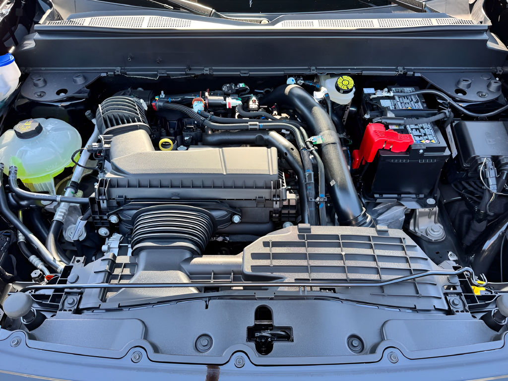 2026 Ford Maverick Lobo Standard