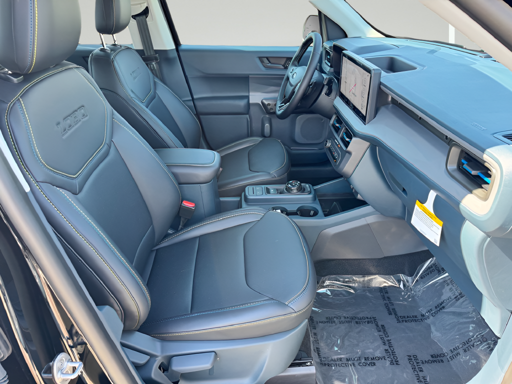 2026 Ford Maverick Lobo Standard