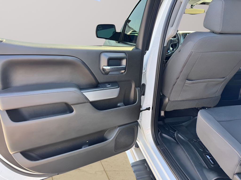 2017 Chevrolet Silverado 1500 LT LT2