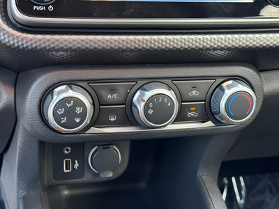 2020 Nissan Kicks S