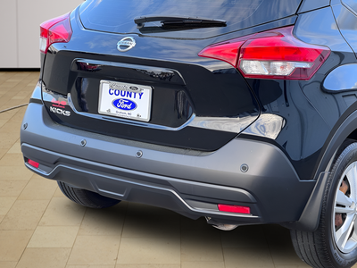2020 Nissan Kicks S