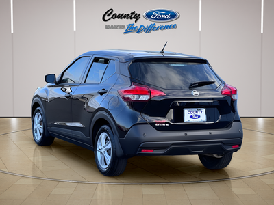 2020 Nissan Kicks S