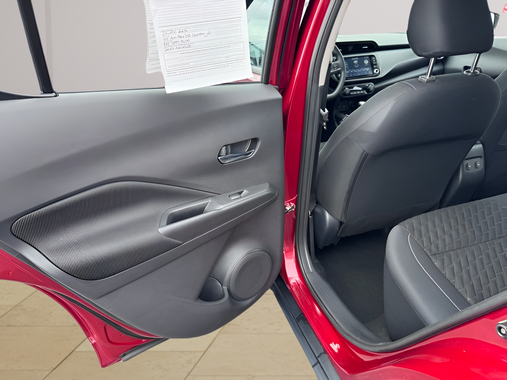 2021 Nissan Kicks SV