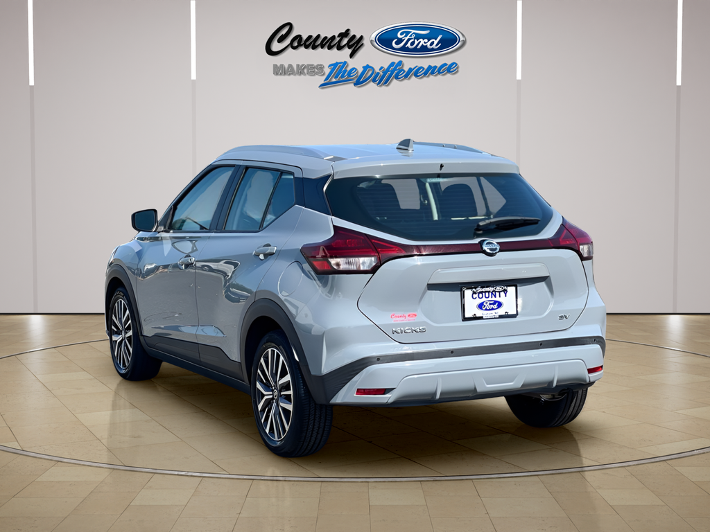 2021 Nissan Kicks SV