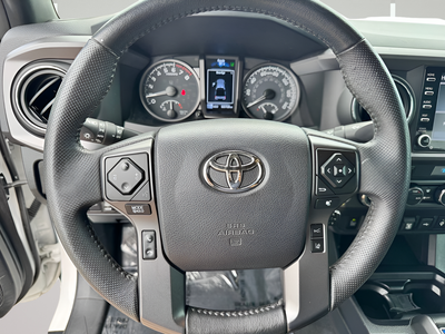 2022 Toyota Tacoma TRD Off-Road V6
