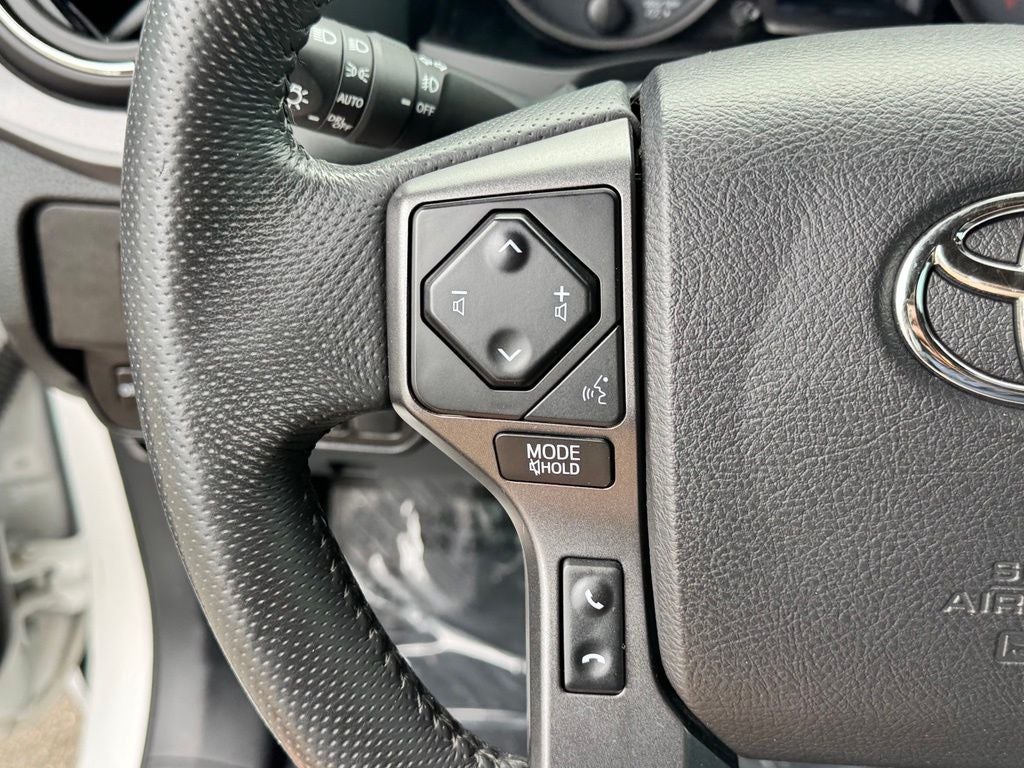 2022 Toyota Tacoma TRD Off-Road V6