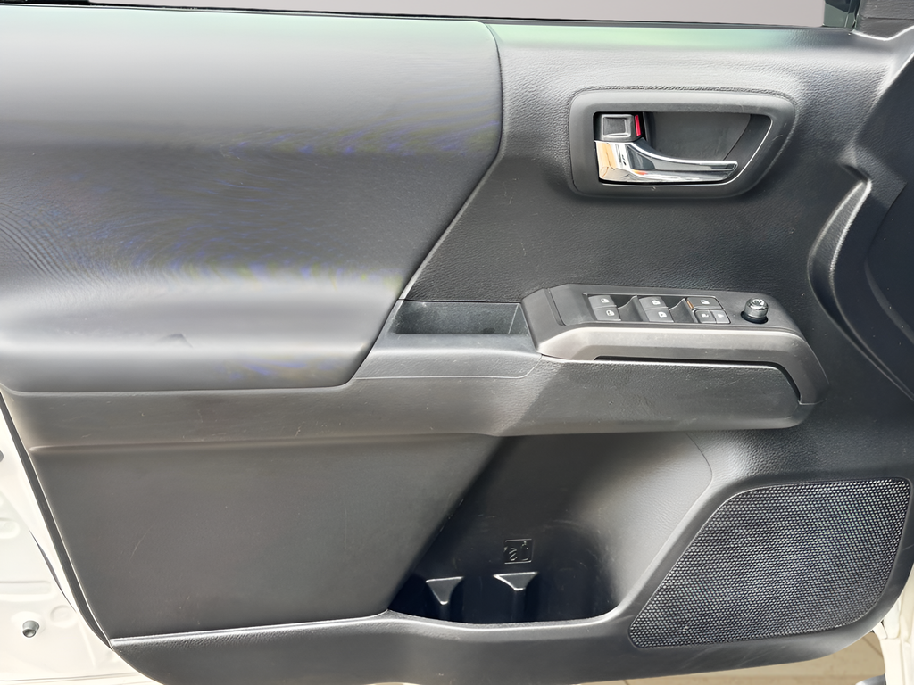 2022 Toyota Tacoma TRD Off-Road V6