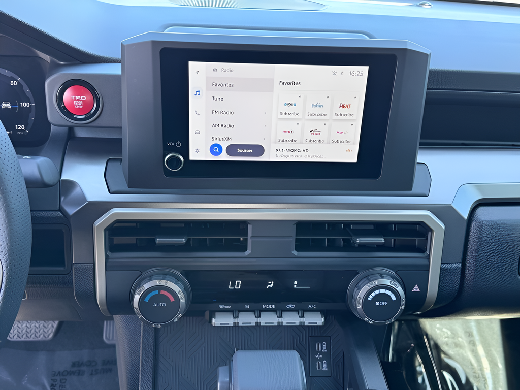 2025 Toyota Tacoma TRD Off-Road
