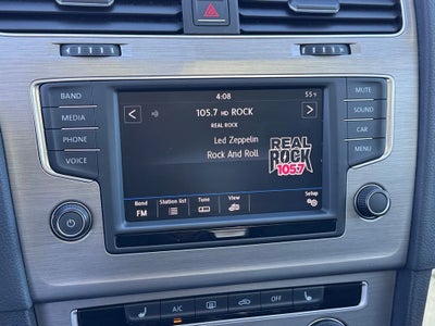 2017 Volkswagen Golf Wolfsburg