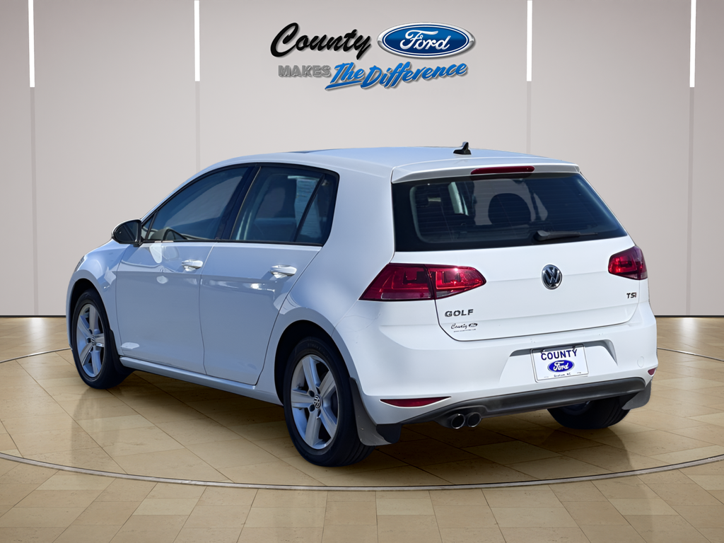 2017 Volkswagen Golf Wolfsburg