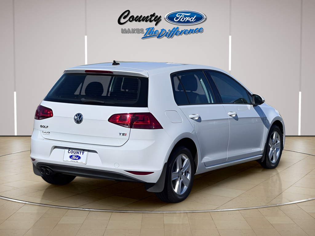 2017 Volkswagen Golf Wolfsburg