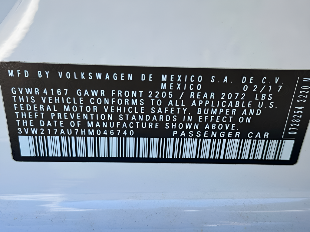 2017 Volkswagen Golf Wolfsburg