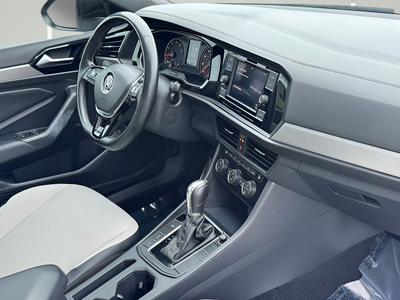 2019 Volkswagen Jetta R-Line