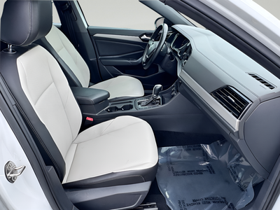 2019 Volkswagen Jetta R-Line