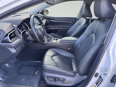 2023 Toyota Camry Hybrid XLE