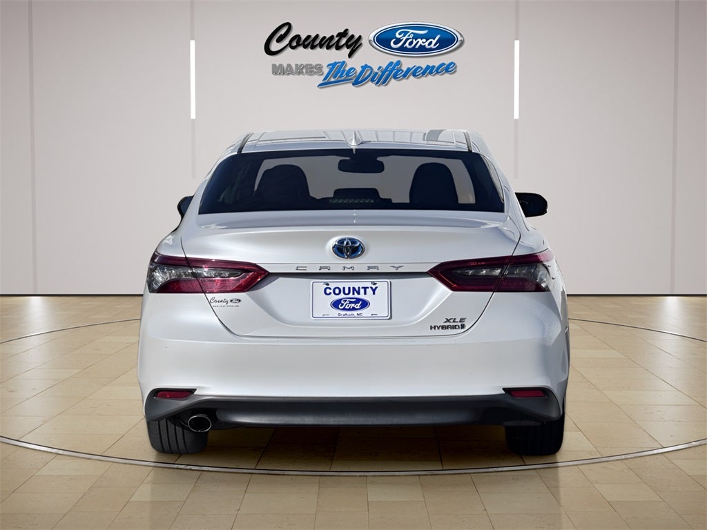 2023 Toyota Camry Hybrid XLE