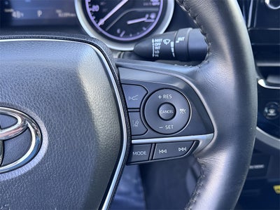 2023 Toyota Camry Hybrid XLE