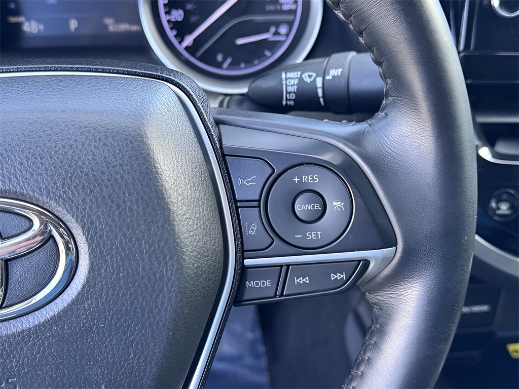 2023 Toyota Camry Hybrid XLE