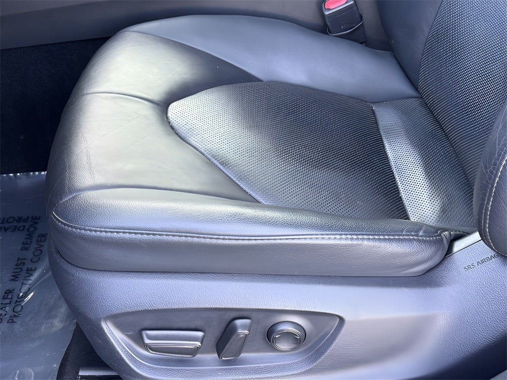 2023 Toyota Camry Hybrid XLE