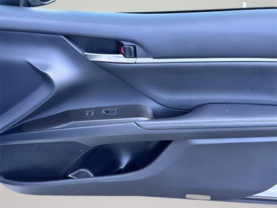 2023 Toyota Camry Hybrid XLE