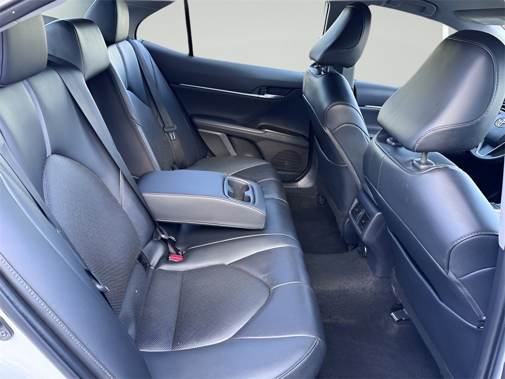 2023 Toyota Camry Hybrid XLE