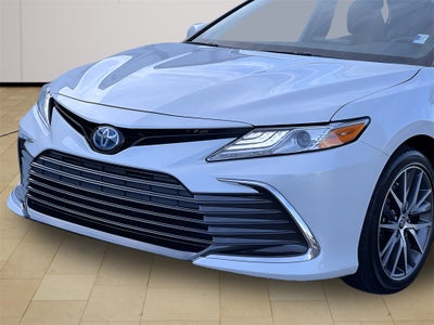 2023 Toyota Camry Hybrid XLE