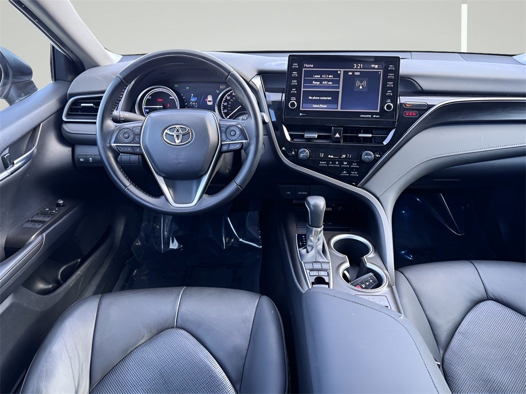 2023 Toyota Camry Hybrid XLE
