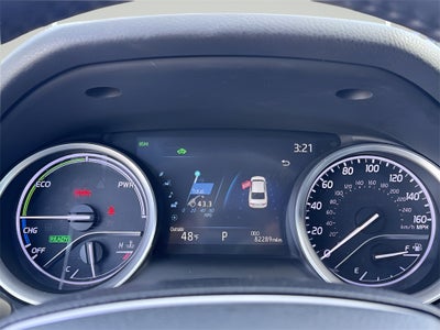 2023 Toyota Camry Hybrid XLE