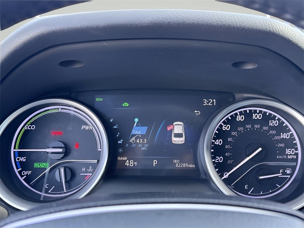 2023 Toyota Camry Hybrid XLE