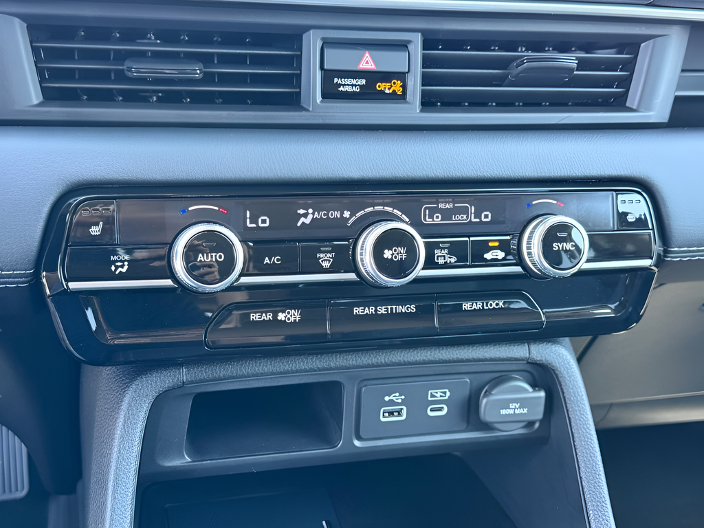 2025 Honda Pilot Touring